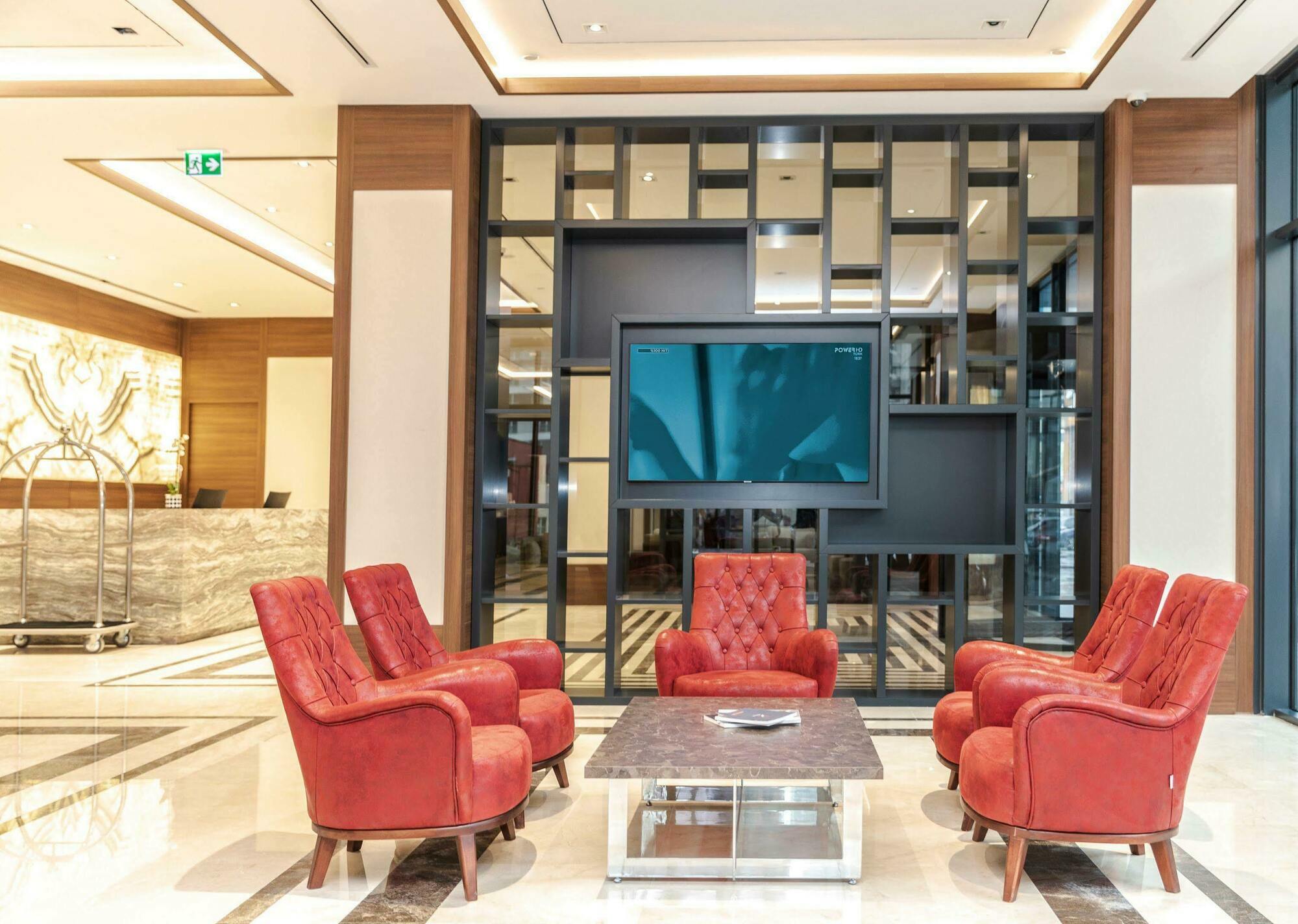 รามาดา บาย วินด์แฮม เบย์ลิกดูซู Hotel อิสตันบูล ภายนอก รูปภาพ